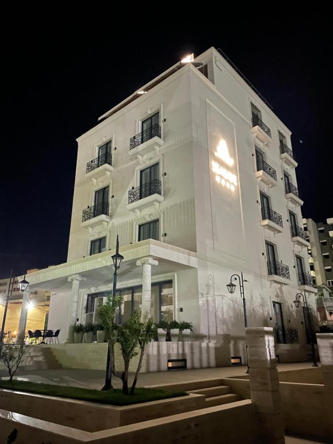 Vlorë Seaside Hotel מראה חיצוני תמונה